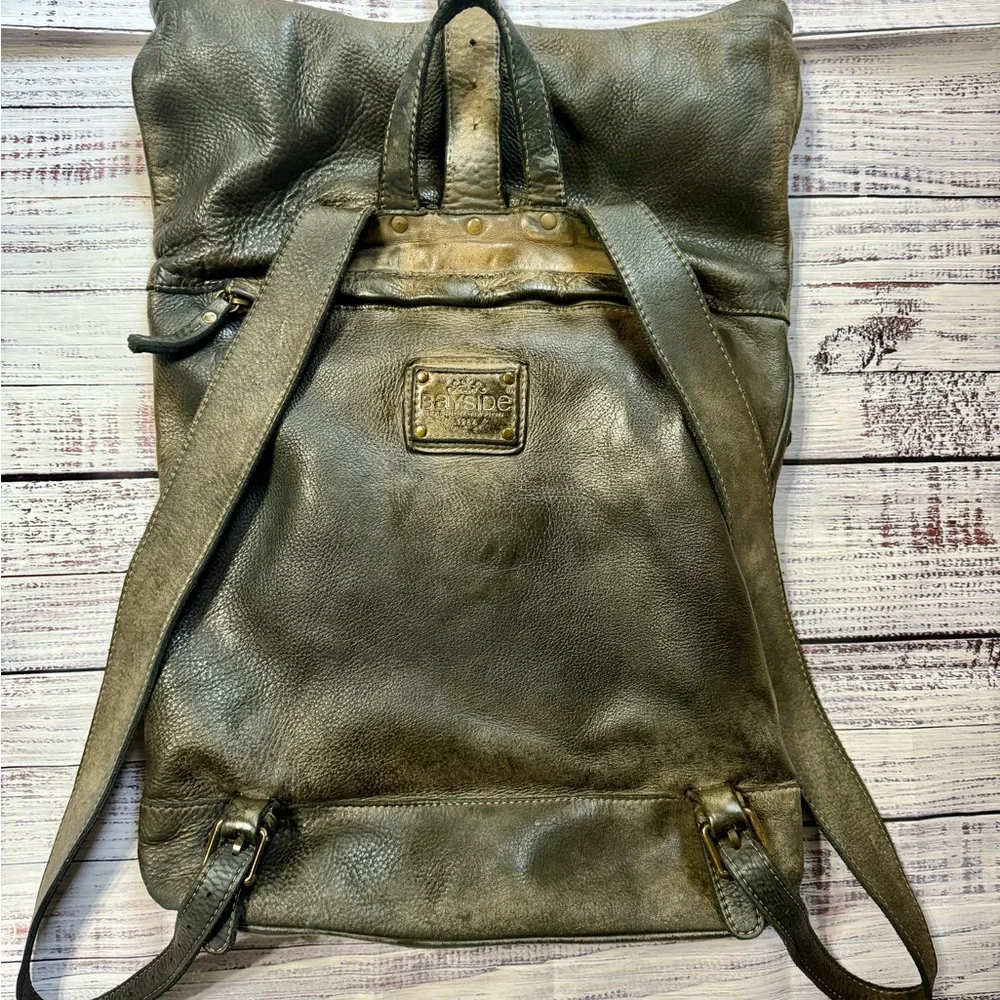 Italian Leather Backpack in Dark Brown (unisex) - Picture 3 of 12